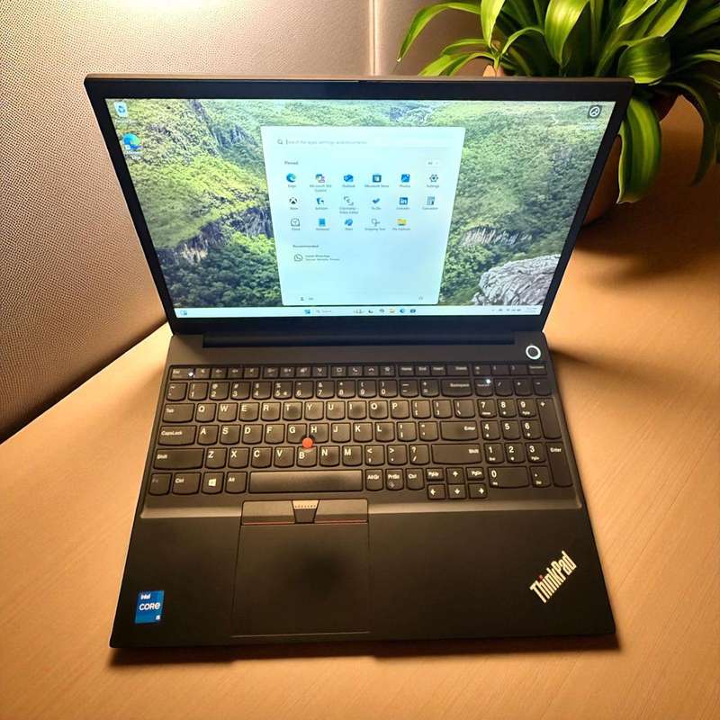 Lenovo Thinkpad  E15 I5 11th gen 8gb ram 512gb ssd