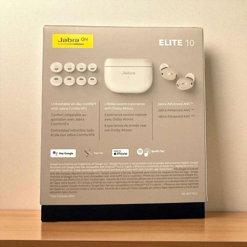 Jabra Elite 10 Wireless Earbuds with Charging Case Cream 100-99280901-99 new condition