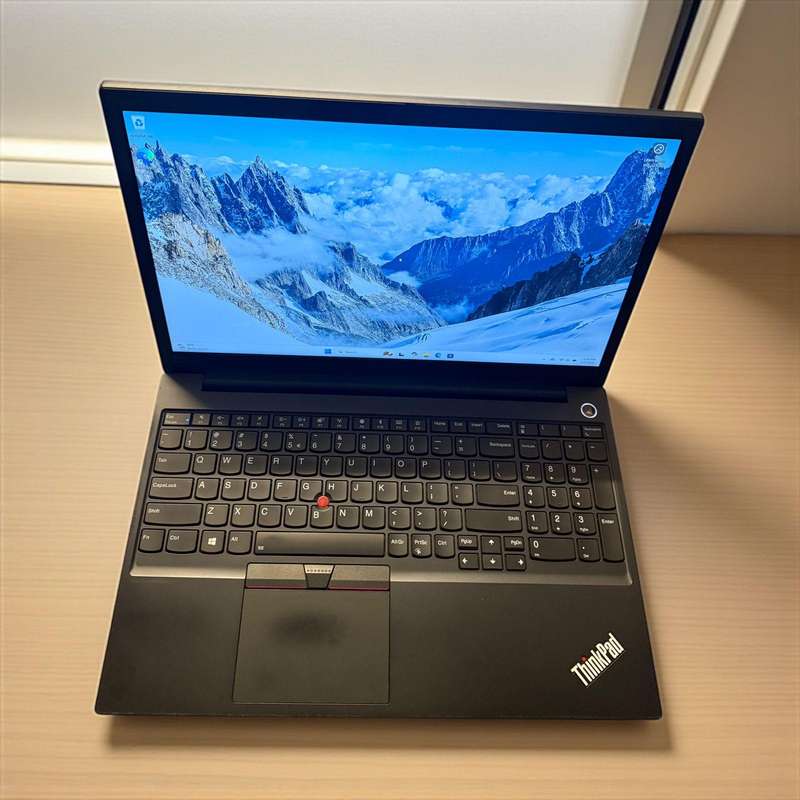 Lenovo E15 i5 10th gen 8gb ram 256gb ssd