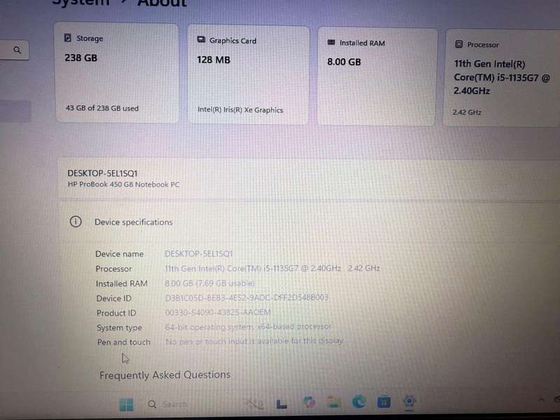 HP ProBook 450 G8 , 15.6` Notebook - 11th Gen Intel Core i5-1135G7, 256gb ssd 8gb ram Xe Graphics