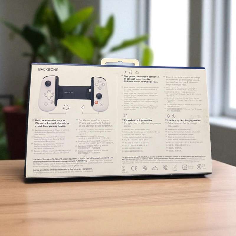 Backbone One Controller (2nd Gen) with USB-C Connector - Black