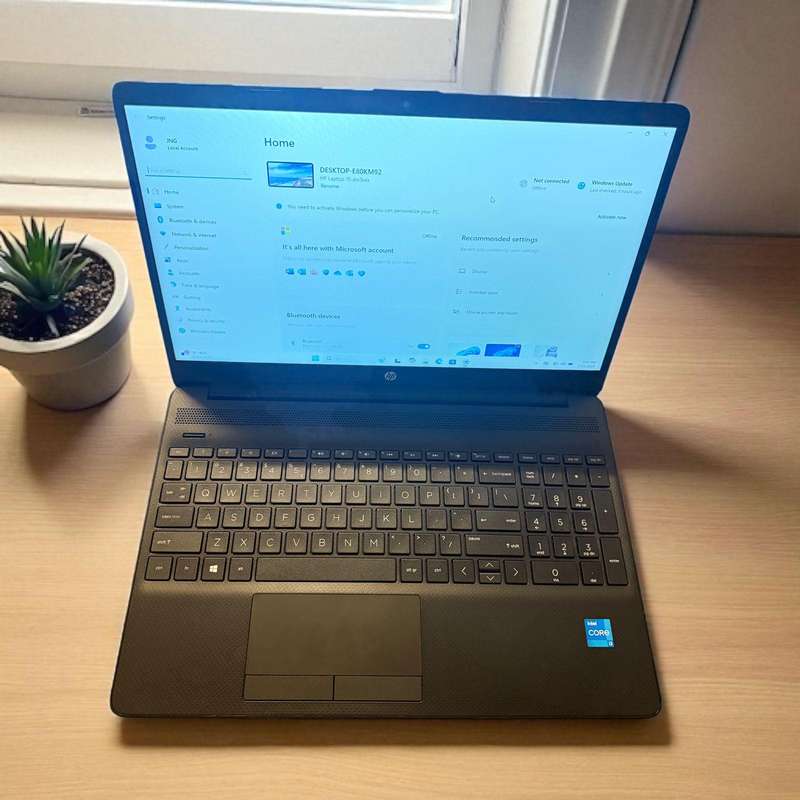 HP 15-dw3xxx 11th Gen Core i3-1115G4@3.0GHz 8gb ram  256gb  m2 ssd  1tb hdd