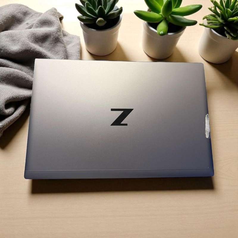 HP Z Book Firefly 15 G7 Mobile Workstation i5 10th Gen 8GB RAM 256GB SSD LTE