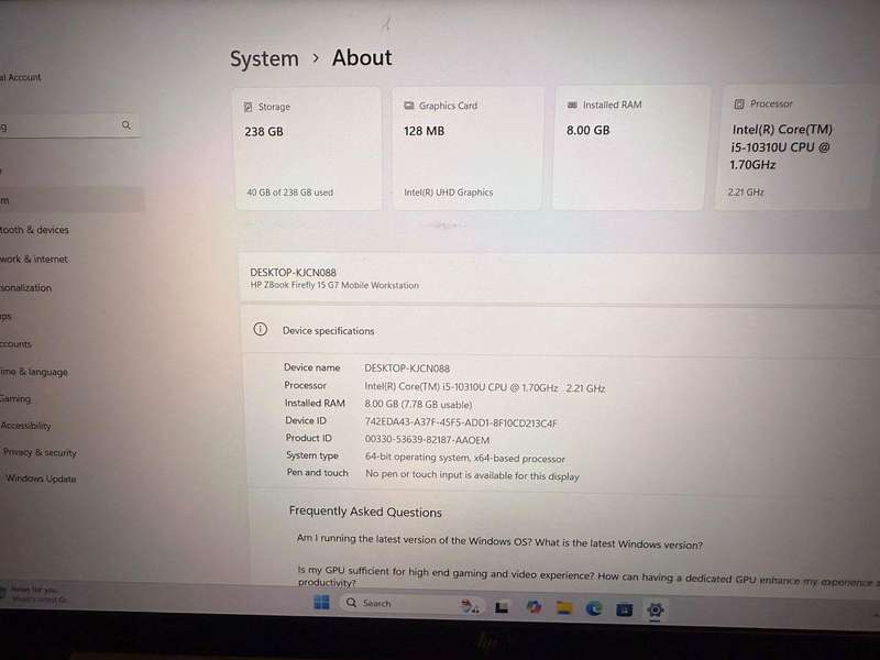 HP Z Book Firefly 15 G7 Mobile Workstation i5 10th Gen 8GB RAM 256GB SSD LTE