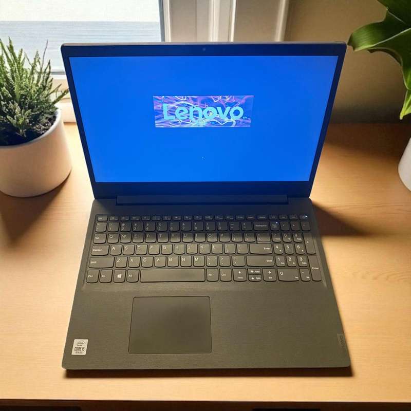 Lenovo  V15-IIL Core I5 10th gen 8gb ram 256gb  ssd