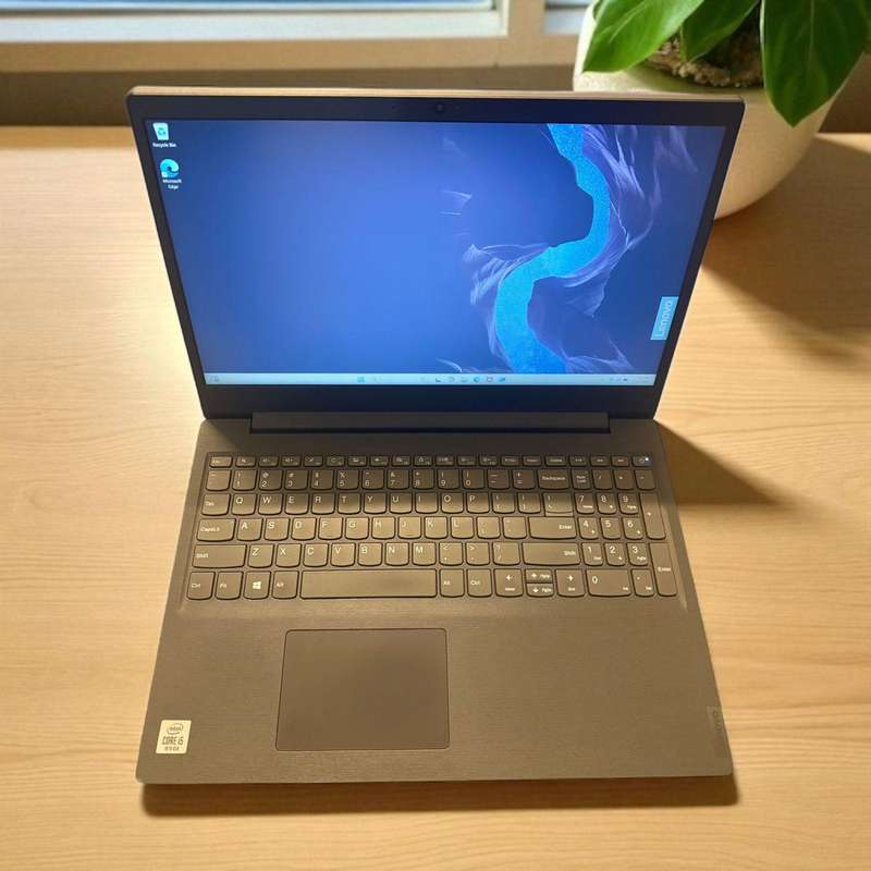 Lenovo  V15-IIL Core I5 10th gen 8gb ram 256gb  ssd