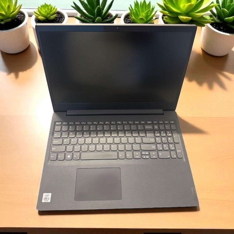 Lenovo  V15-IIL Core I5 10th gen 8gb ram 256gb  ssd