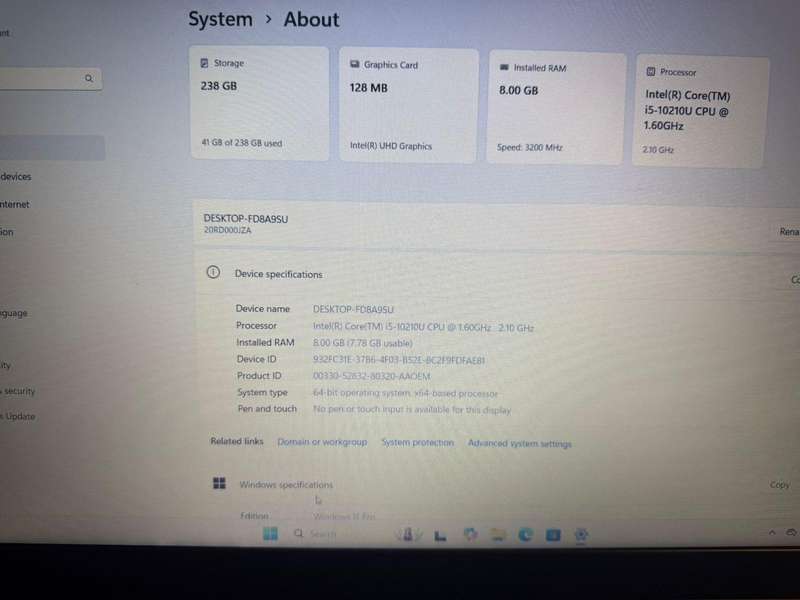 Lenovo E15 i5 10th gen 8gb ram 256gb ssd