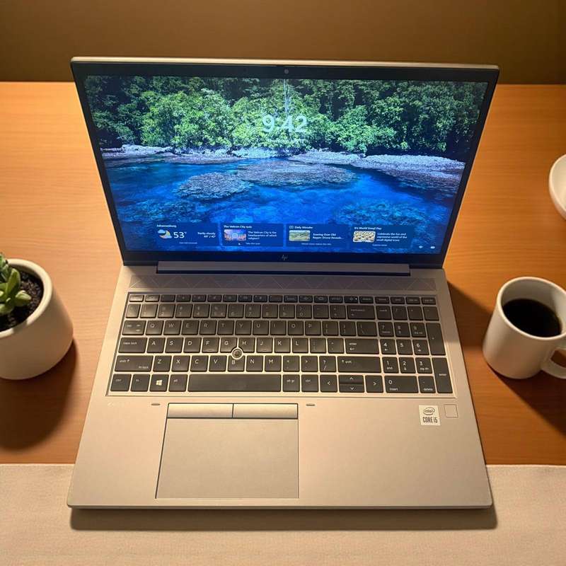 HP Z Book Firefly 15 G7 Mobile Workstation i5 10th Gen 8GB RAM 256GB SSD LTE