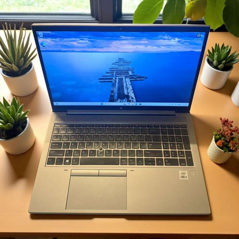 HP Z Book Firefly 15 G7 Mobile Workstation i5 10th Gen 8GB RAM 256GB SSD LTE