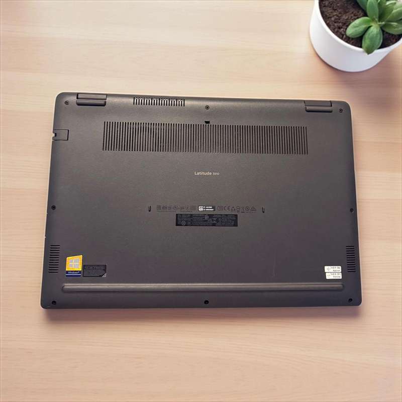 Dell Latitude 3510 i5 10th gen 8gb ram 256gb ssd fhd display