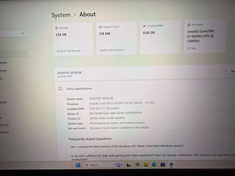 Dell Latitude 3510 i5 10th gen 8gb ram 256gb ssd fhd display