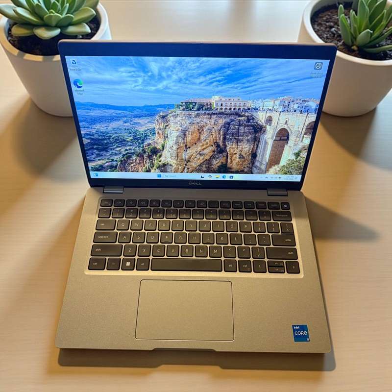 Dell Latitude 5420, 11th Gen i5 Intel Xe Graphics ,Lte  16Gb Ram 512gb Nvme Ssd, Fhd Display
