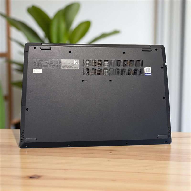 Lenovo IdeaPad L340 i5 8th gen 16gb ram 256gb ssd 2tb hdd Nvidia Geforce Mx230