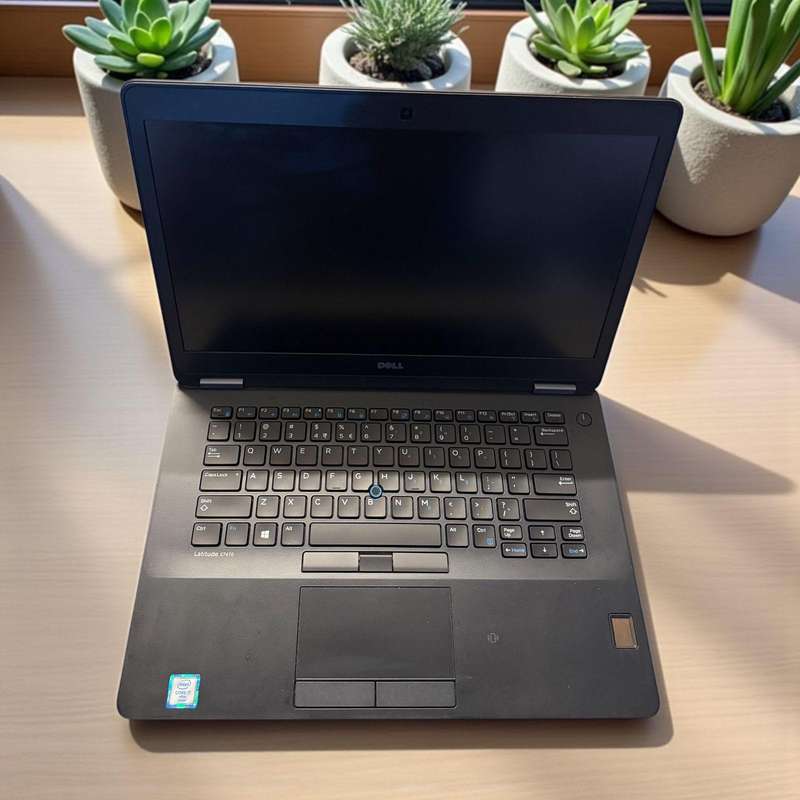 Dell Latitude E7270 i7 6th gen 16GB ram  512gb ssd  nvme  ssd 12.5` FHD Display new batt
