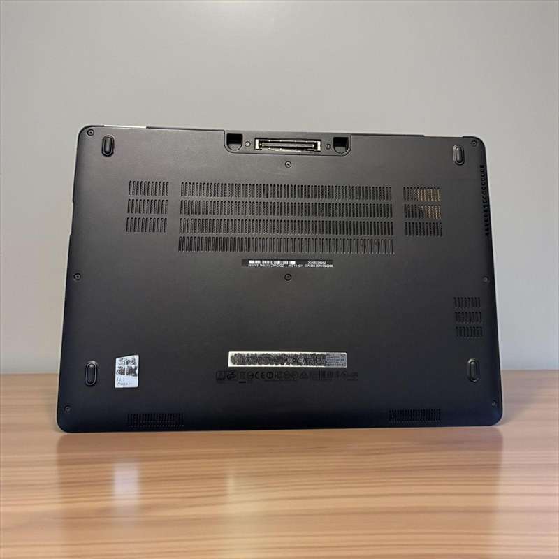Dell Latitude E7270 i7 6th gen 16GB ram  512gb ssd  nvme  ssd 12.5` FHD Display new batt