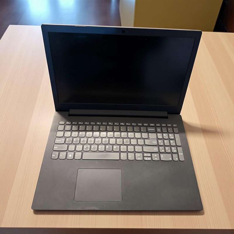 Lenovo ideapad 130-151kb core i5 8th gen 12gb ram 256gb ssd