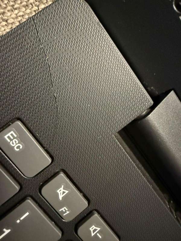 Lenovo ideapad 130-151kb core i5 8th gen 12gb ram 256gb ssd