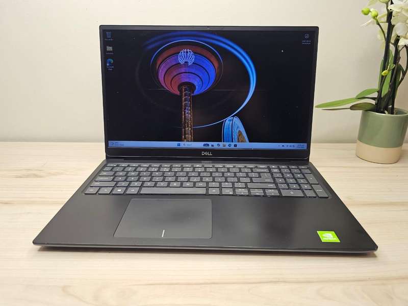 Dell Vostro 5590 i7 10th gen 24gb ram 512gb ssd mx250 Nvidia graphics 2gb
