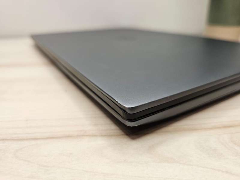 Dell Vostro 5590