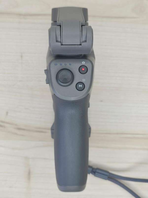 DJI  osmo Mobile 3 Handheld Smartphone Gimbal