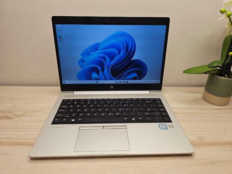 HP EliteBook 840 G6  8th Gen i7-8665U@1.9Ghz, 8gb Ram, 256Gb Ssd Fhd Display Lte