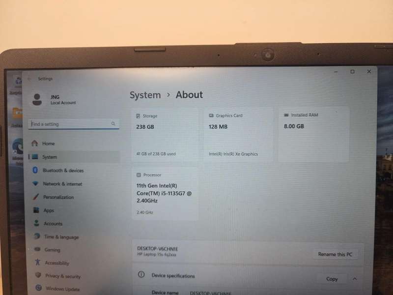 Hp 15s-fq5xx 11th Gen  Core  i5  8gb ram  256gbssd  15.6