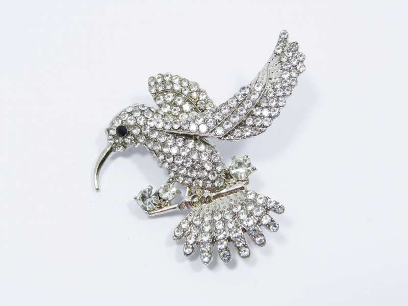 Sparkling Costume Jewellery Hummingbird Brooch