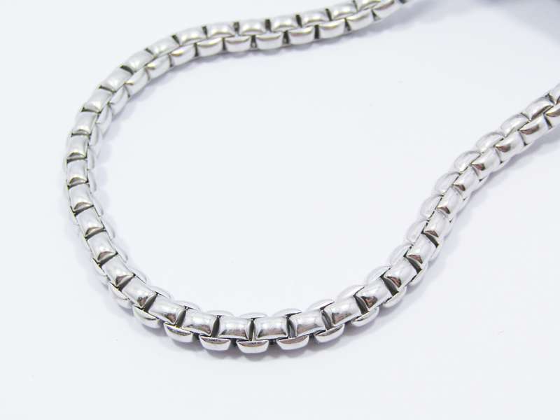 A Gorgeous Square Link Chunky Necklace in Sterling Silver.