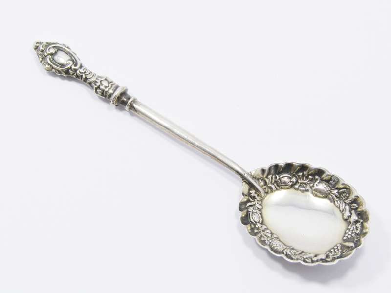 Beautiful Antique (c1911) Hallmarked Silver Spoon