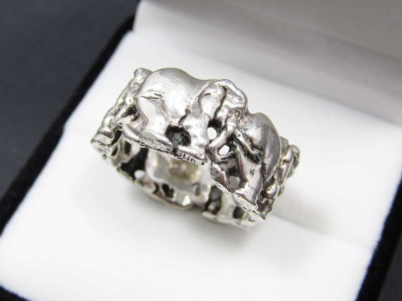 Beautiful! Patrick Mavros "Elephant Procession" Silver Ring