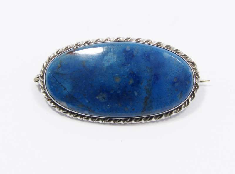 A Lovely Vintage Design Sodalite Brooch in Sterling Silver.