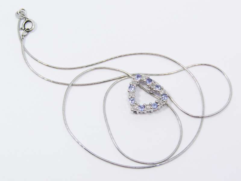 Stunning! 9CT White Gold Tanzanite & Diamond Heart Necklace