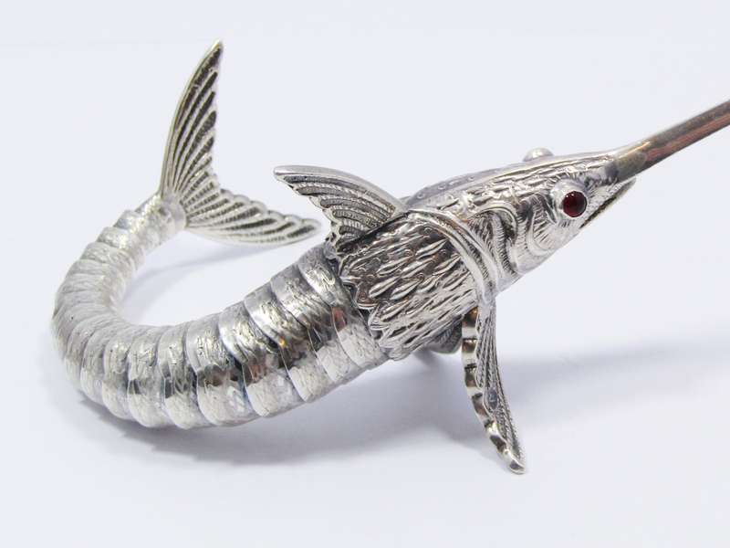 Rare! Vintage Spanish Articulated Silver Fish Ornament (2 of 3)