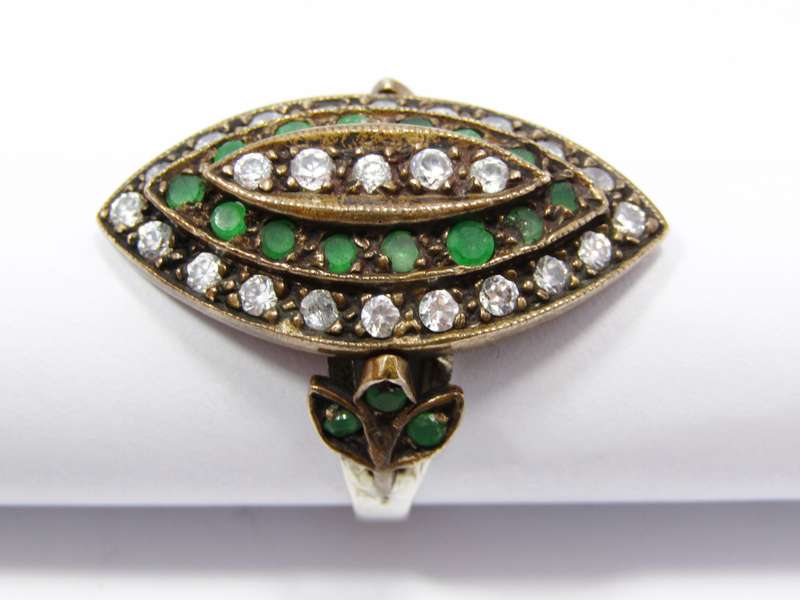 A Gorgeous Chunky Green and Clear Crystal Ring in Sterling Silver.