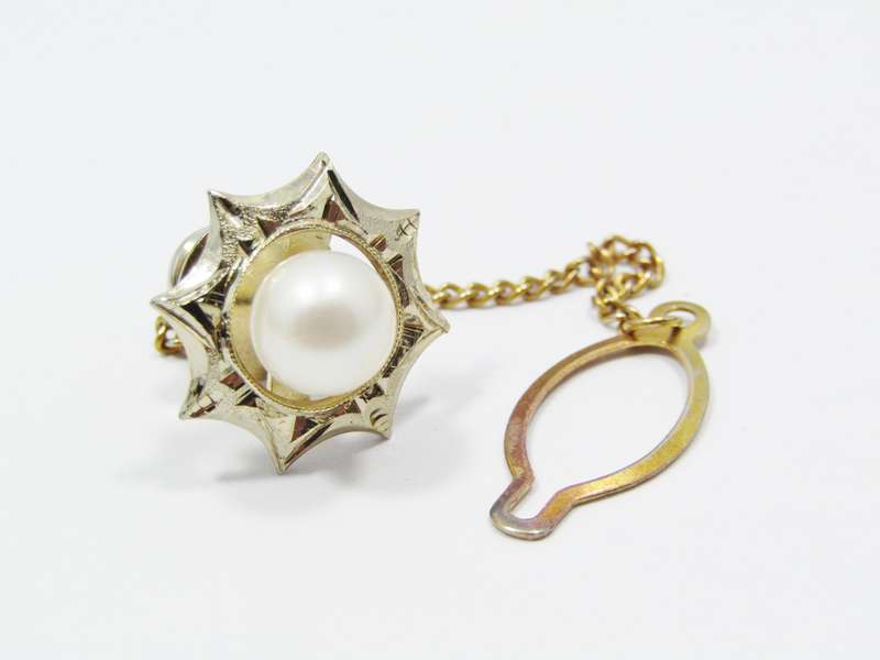 Lovely Vintage Silver Gilt Stud Pin with Pearl