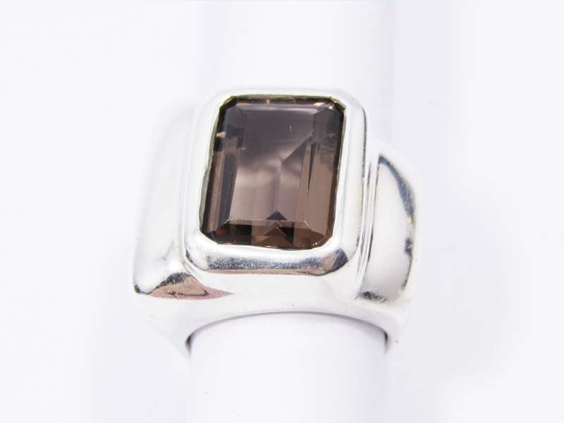 A Solid Huge !! Smoky Quartz Ring in Sterling Silver