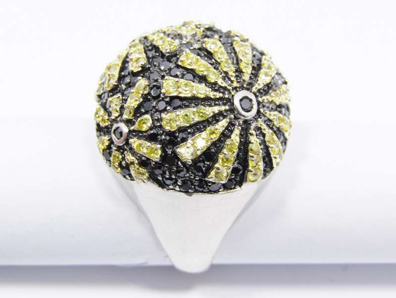 A Gorgeous Chunky Dome Ring Encrusted Black and Yellow Crystals in Sterling Silver