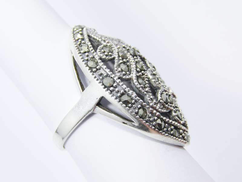 A Lovely Chunky Marcasite Ring in Sterling Silver.