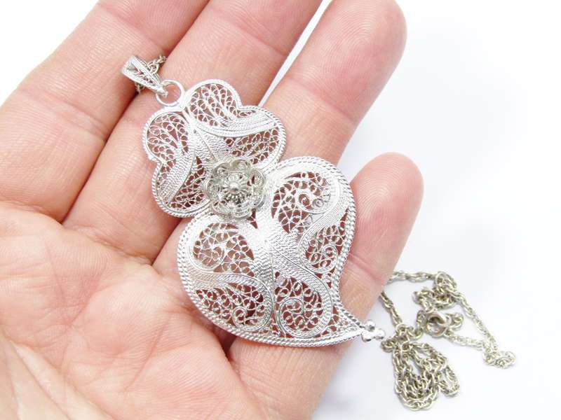 A Stunning Large Filigree Pendant on Chain in Sterling Silver.