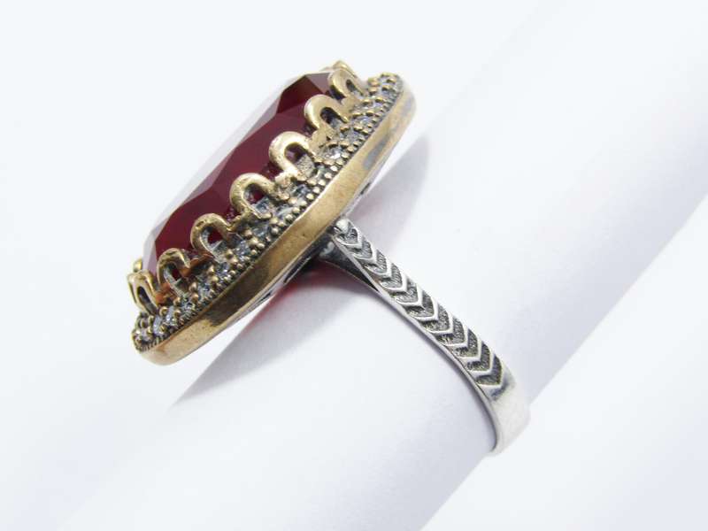 A Gorgeous Huge Red Stone Ring in Sterling Silver