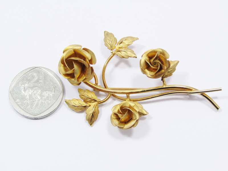 Vintage Gold-Filled "Rolyn Inc" Roses Brooch