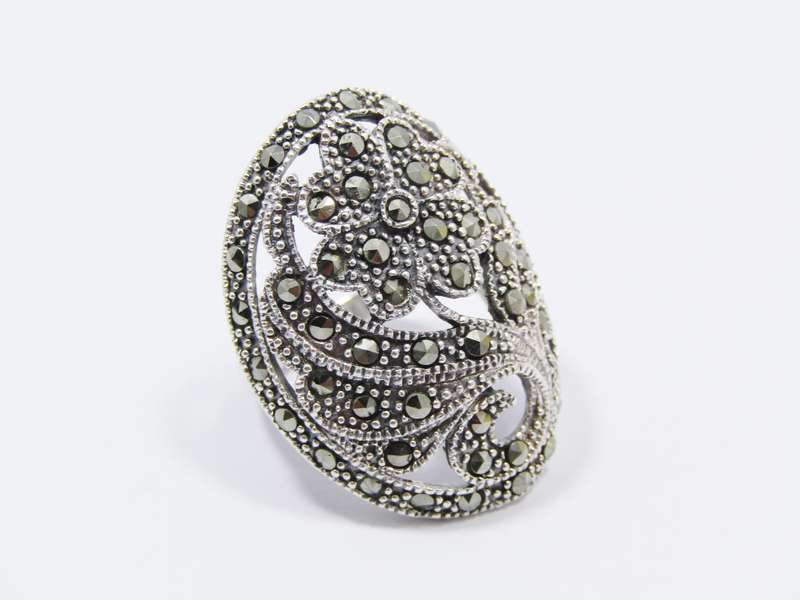 A Lovely Chunky Marcasite Ring in Sterling Silver.