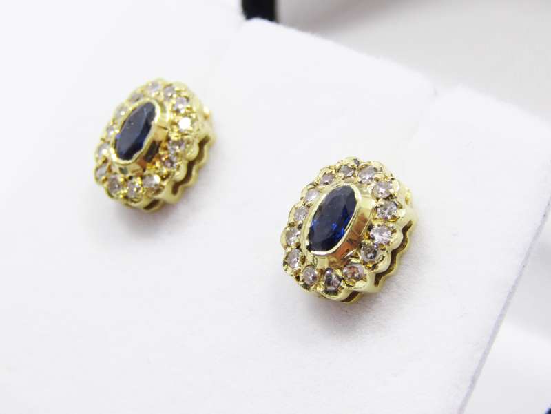 Stunning! 18CT Yellow Gold, Sapphire & Diamond Earrings