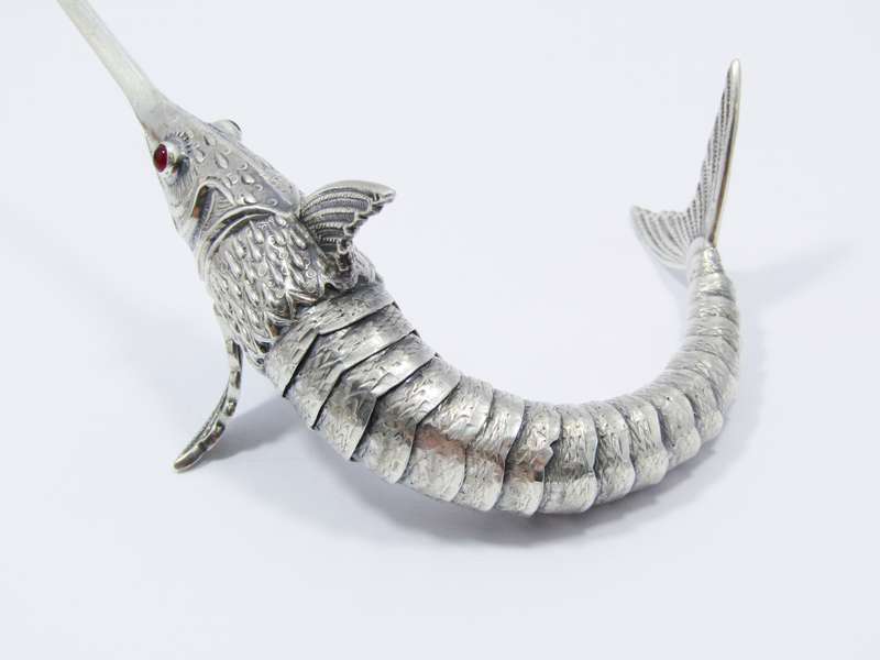 Rare! Vintage Spanish Articulated Silver Fish Ornament (2 of 3)
