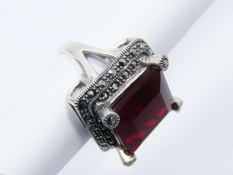 A Gorgeous Vintage Design Red Stone Square Ring With Marcasite's in Sterling Silver.