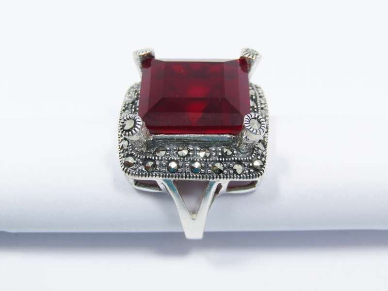 A Gorgeous Vintage Design Red Stone Square Ring With Marcasite's in Sterling Silver.