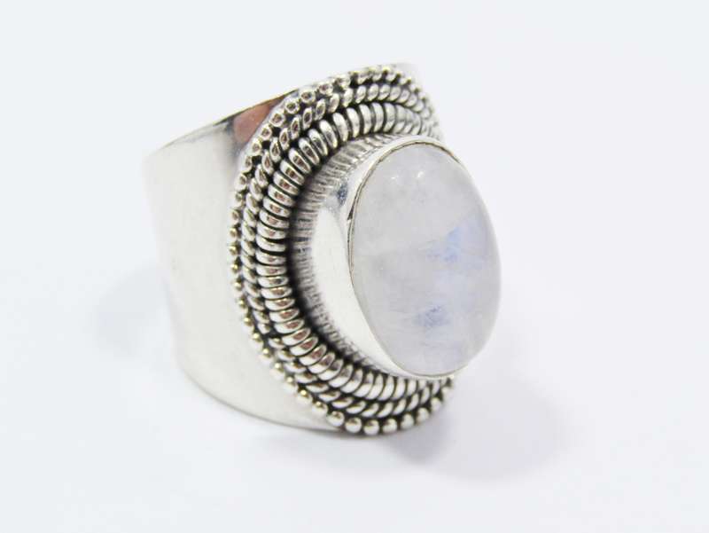 A Stunning Bohemian Design Ring With a Moonstone in Sterling Silver.