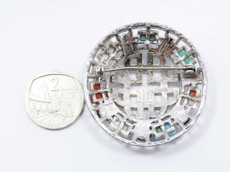 Vintage SPHINX Celtic-Style Costume Jewellery Brooch