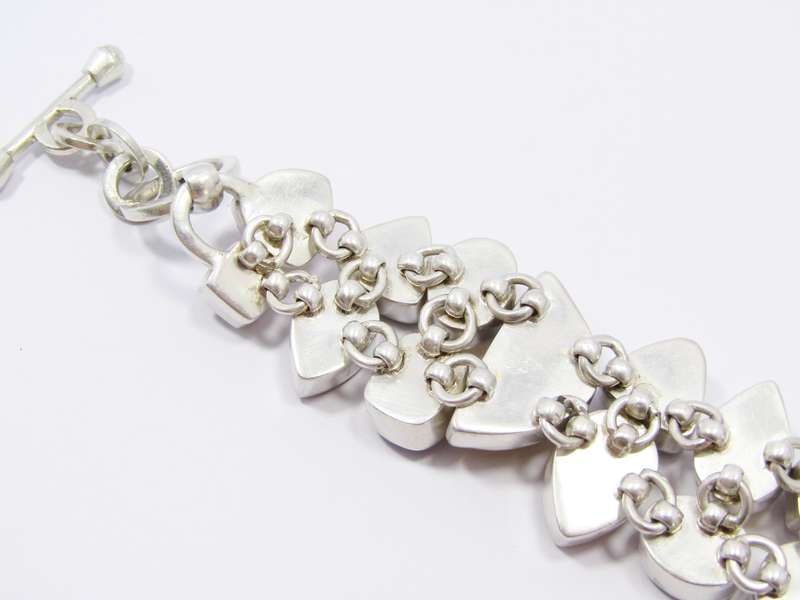 A Stunning Huge Gemstone Bracelet Bracelet Set with Amethysts and Citrines in Sterling Silver.